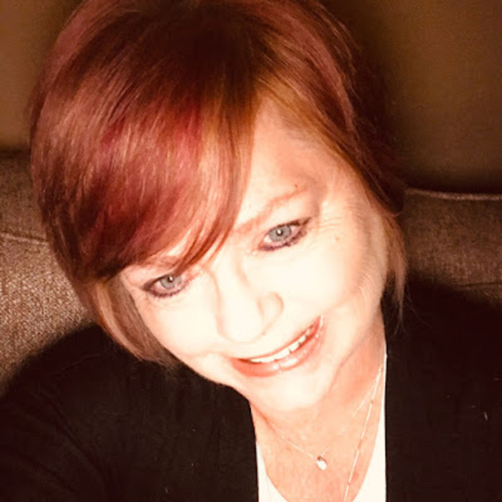 Meet your Posher, Rebecca